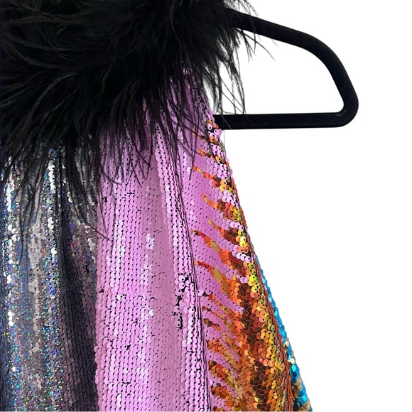 Queen of Sparkles Multicolor Sequin Stripe Feather Sleeveless Top Small - Picture 11 of 13